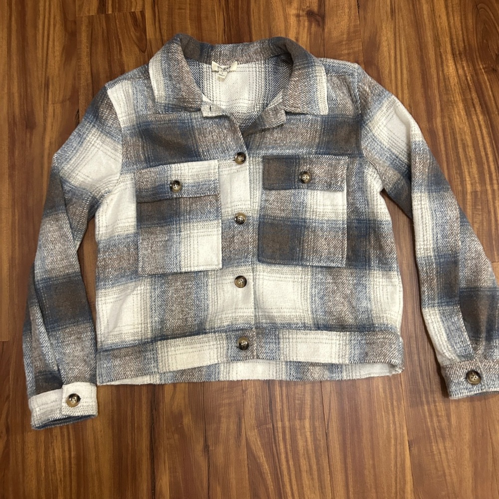 Umgee USA Blue Brown Plaid Cropped Shacket Button Up Jacket Womens Small